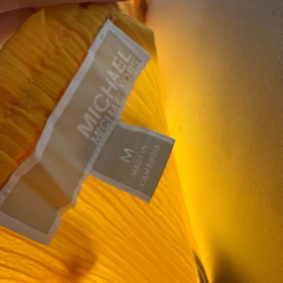 NWT MICHAEL Michael Kors Off The Shoulder Top MEDIUM Yellow Smocked Ruffle Chic - Picture 8 of 9